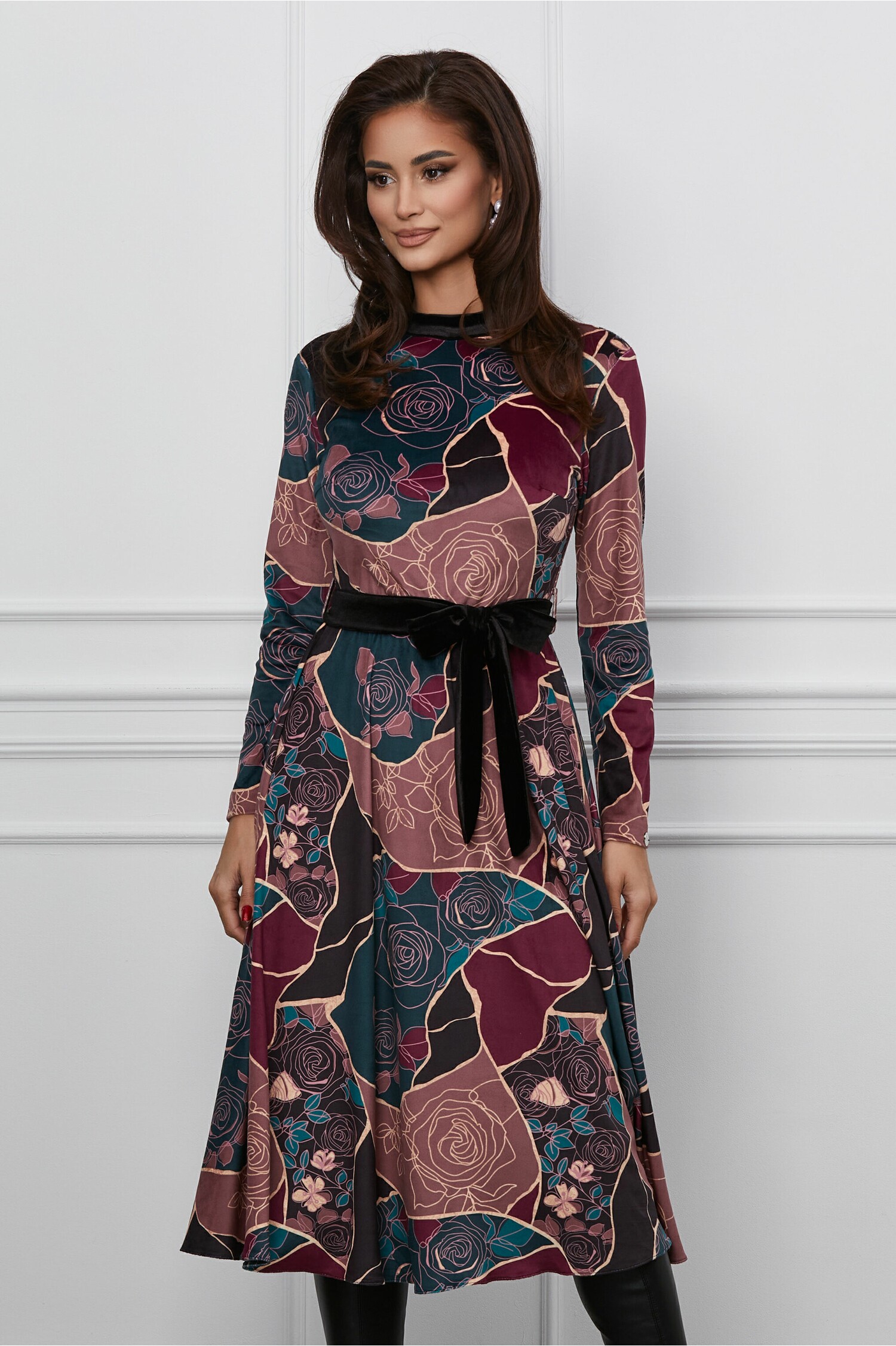 Rochie Dy Fashion din catifea turcoaz cu imprimeu mov si cordon in talie