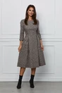 Rochie Dy Fashion gri cu carouri maro si nasturi in talie