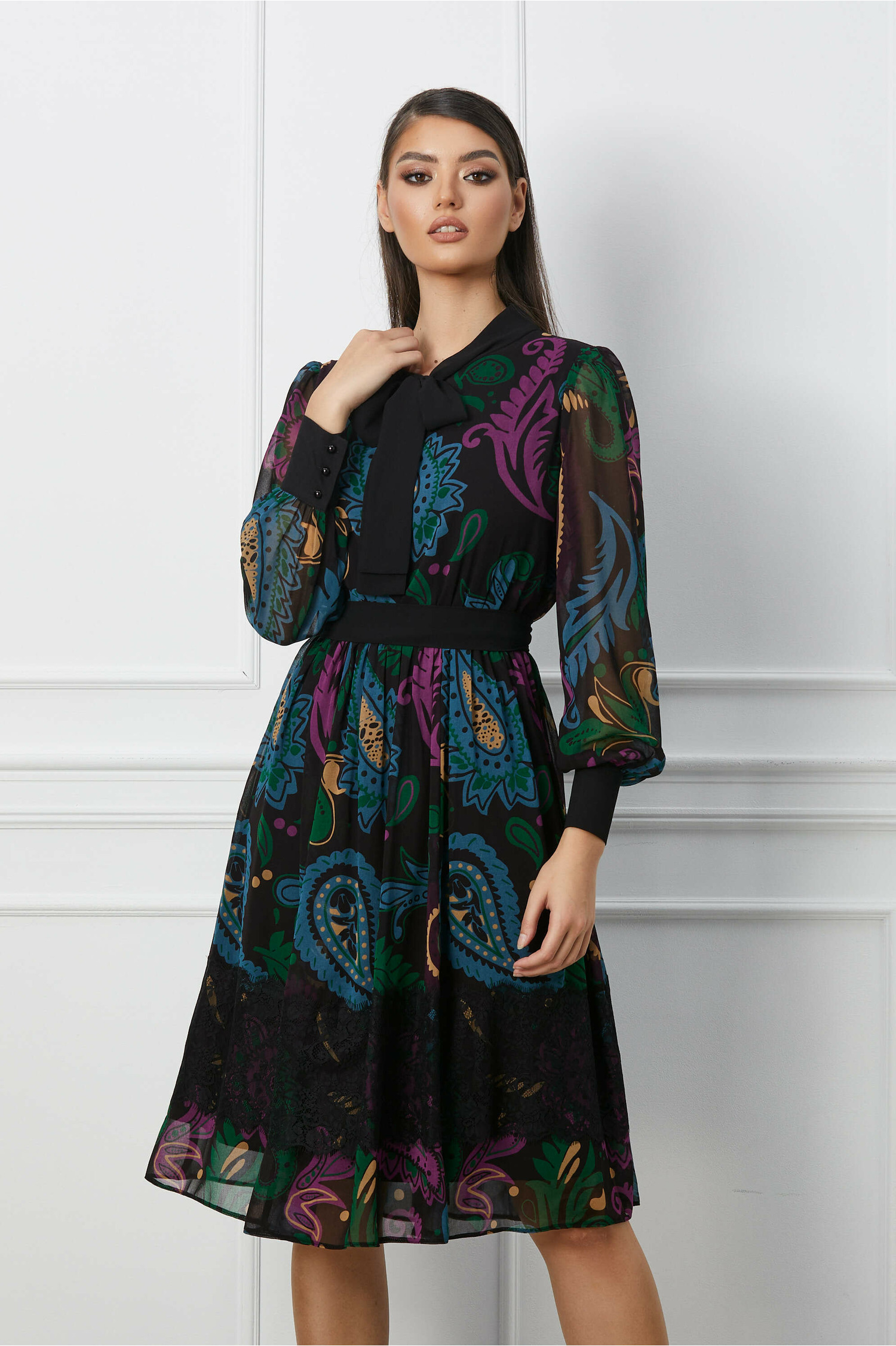 Rochie Dy Fashion neagra cu imprimeu mov si turcoaz
