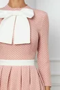 Rochie Dy Fashion roz cu buline albe si funda la bust