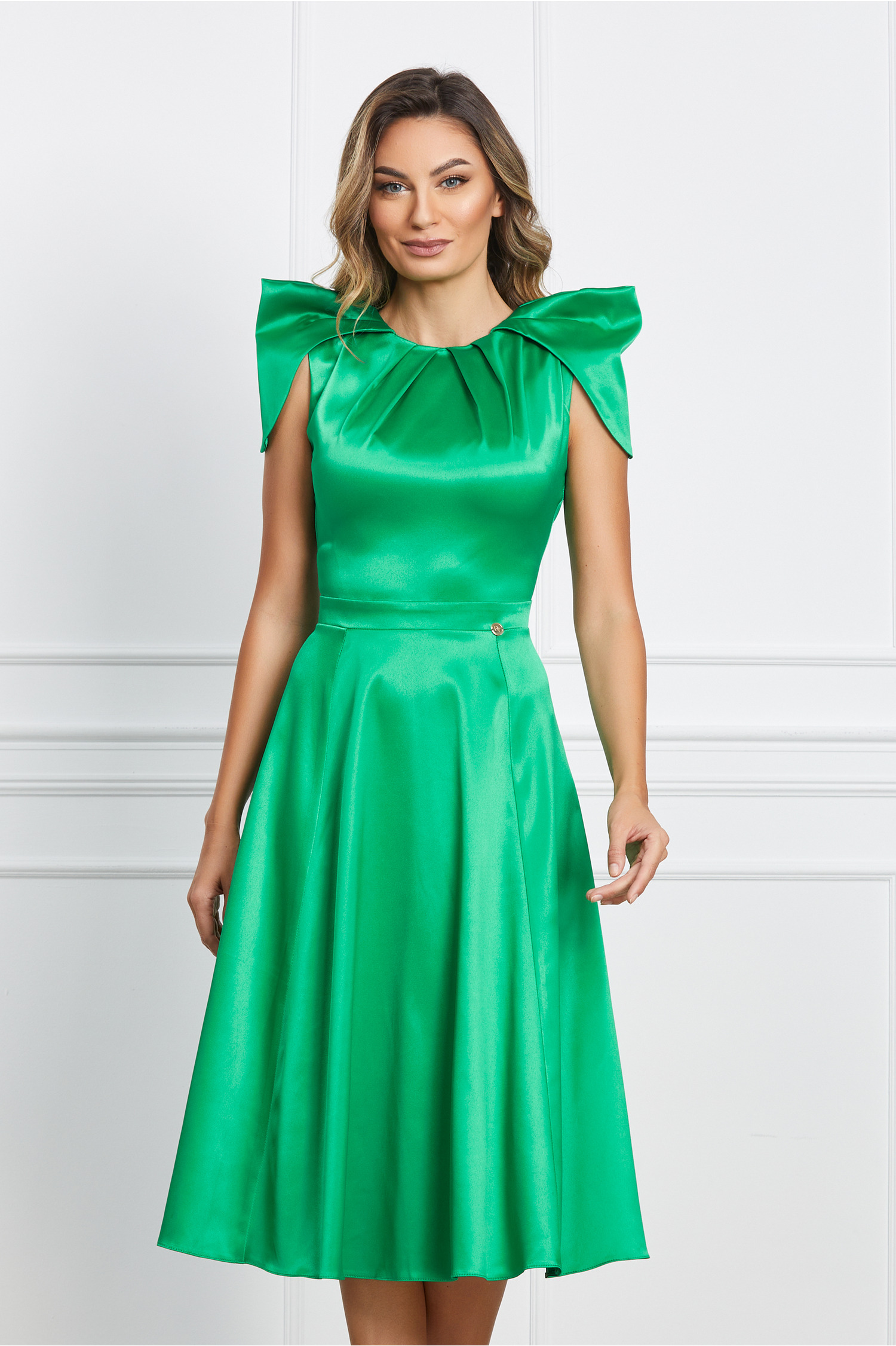 Rochie Dy Fashion verde cu umeri ascutiti dyfashion.ro imagine noua 2022