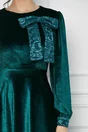Rochie Dy Fashion verde din catifea cu funda si mansete din dantela