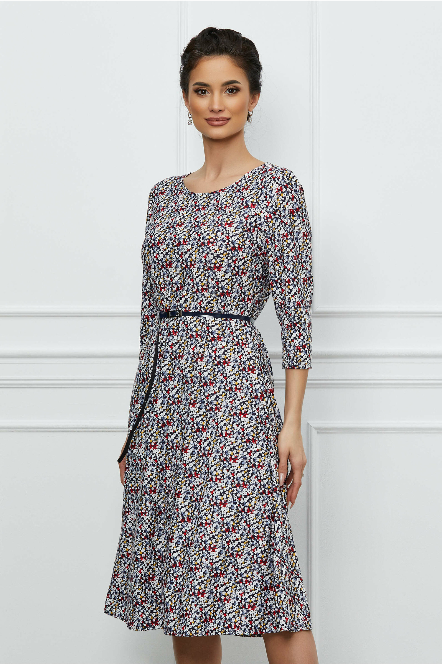 Rochie Flori bleumarin cu floricele si curea in talie