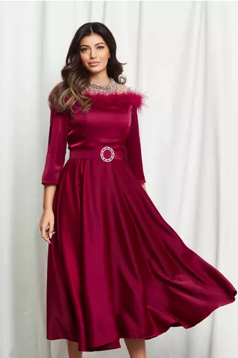 Rochie Ingrid bordo cu fulgi la bust si curea in talie