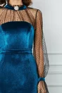Rochie MBG albastra din catifea cu accesoriu la guler