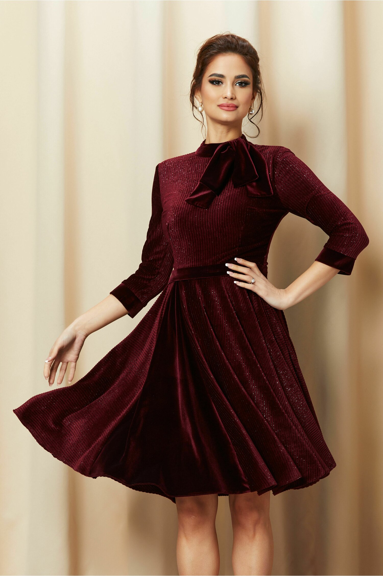 Rochie MBG bordo cu funda la guler