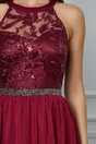 Rochie MBG lunga bordo cu bust din dantela brodata si talie marcata