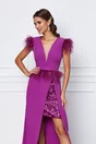 Rochie eleganta din stofa mov lunga cu pene si paiete