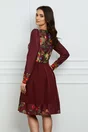 Rochie Moze bordo cu imprimeu floral rosu la bust