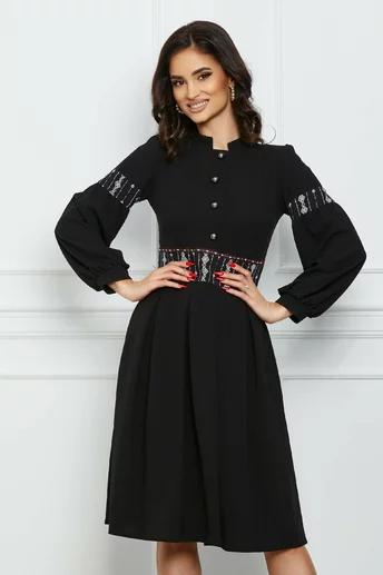 Rochie Moze cu imprimeu in talie si pe maneci