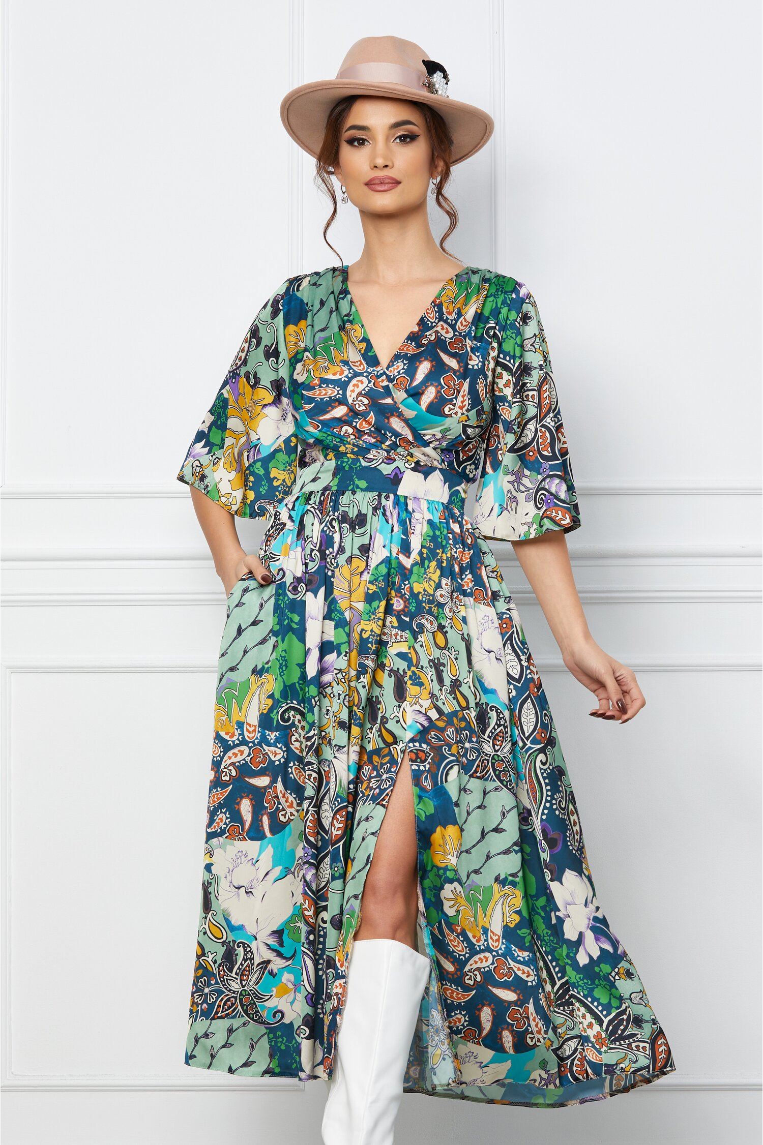 Rochie Moze verde mint cu imprimeu colorat
