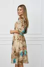 Rochie Natalia bej cu imprimeuri florale albastre si cordon in talie