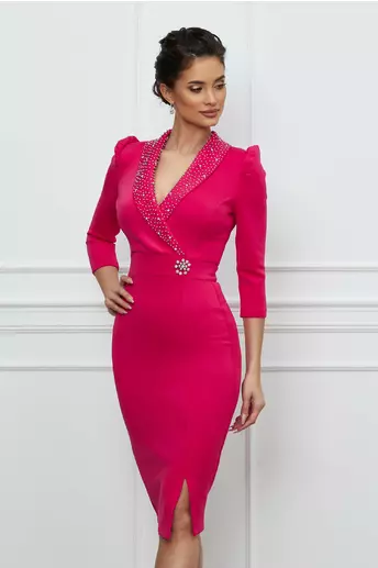 Rochie Nicoleta fucsia din neopren cu perlute si rever