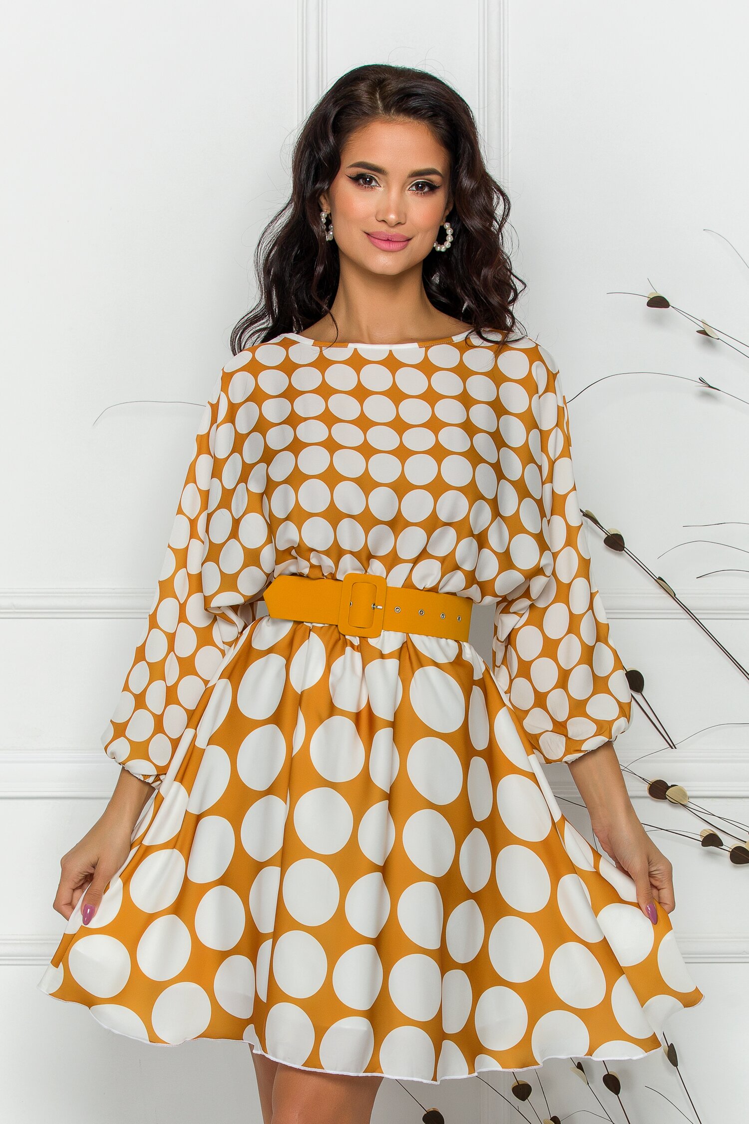 Rochie Pretty Girl galben mustar cu buline maxi albe