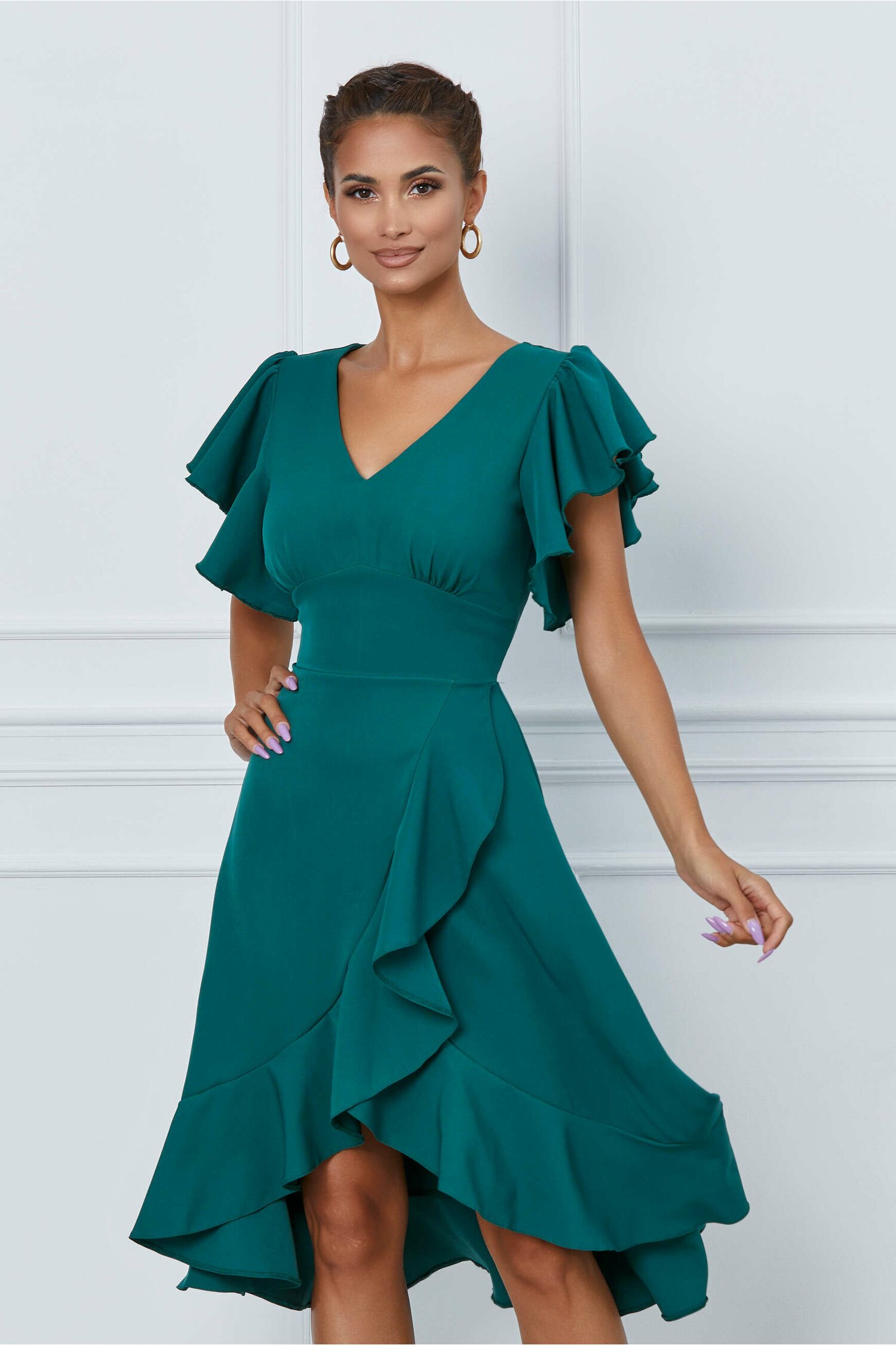 Rochie verde cu volan pe fusta - Rochii-Dama.ro