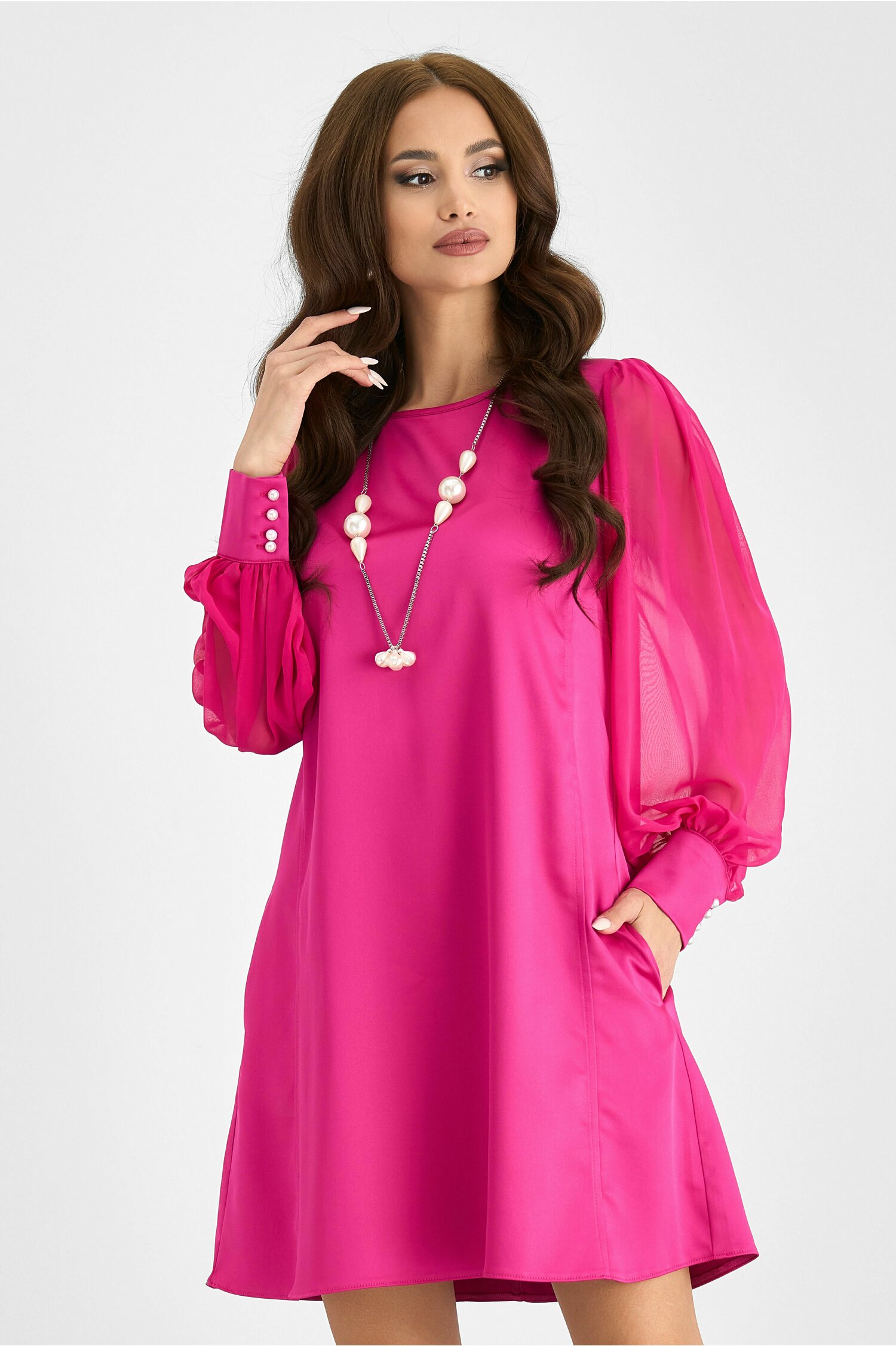 Rochie Samara fucsia cu nasturi albi perlati