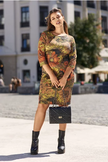 Rochie Silvia maro cu imprimeuri florale galbene