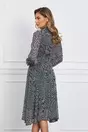 Rochie Veronica neagra cu imprimeuri albe si guler tip esarfa