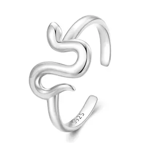 Регулируем сребърен пръстен Simple Silver Snake