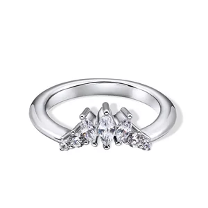 Сребърен пръстен Subtle Crown Crystal