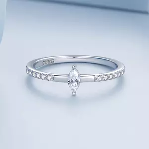 Сребърен пръстен Прости сребърни кристали