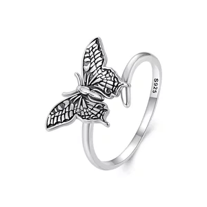 Черно-бяла пеперуда регулируем сребърен пръстен