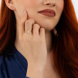 Golden Moonstone Tear ezüst gyűrű