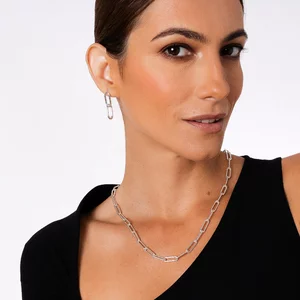 Két gemkapocs ezüst fülbevaló