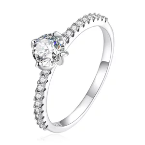 Inel din argint Thin Engagement Crystal