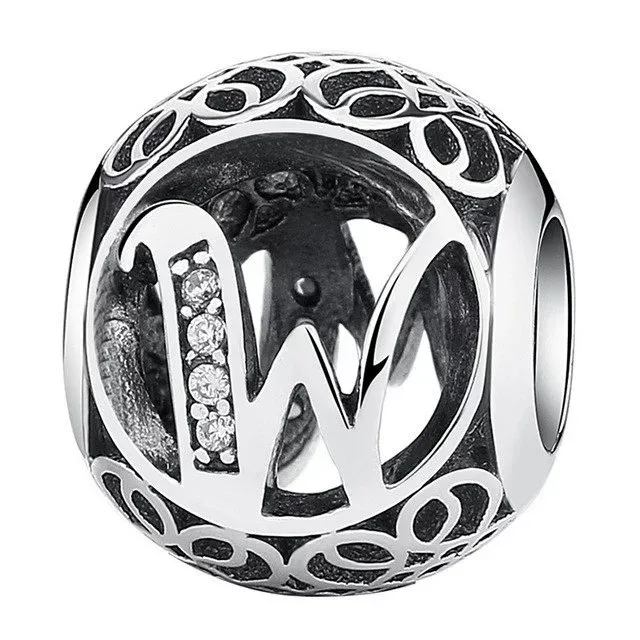 Talisman din argint cu litera W