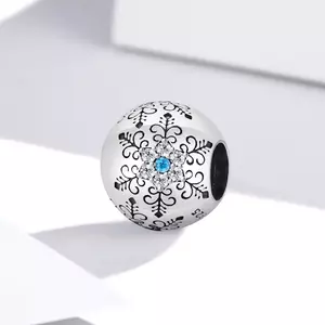 Talisman din argint Blue Snowflakes