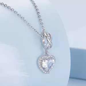Talisman din argint Elegant Crystal Heart