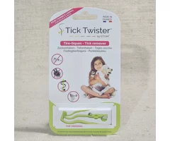 Tick removal crochet hook
