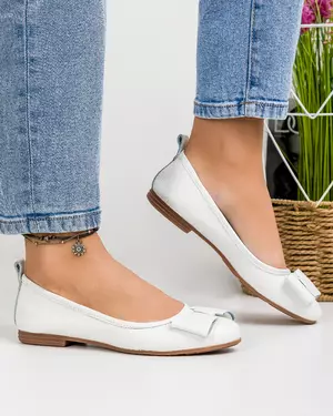 Balerini dama piele naturala albi cu fundita si inchidere slip-on BA003