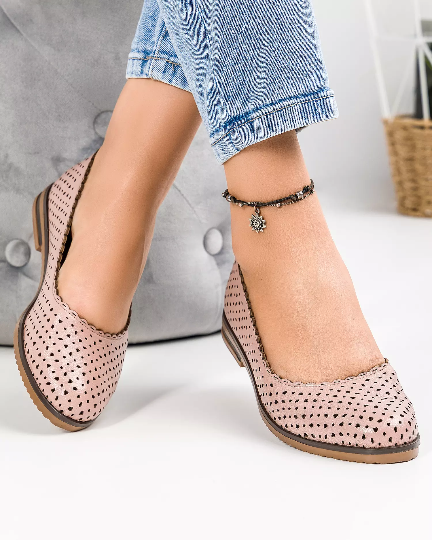 balerini-piele-naturala-perforati-roz-pudra-ak2036-46740-2.webp