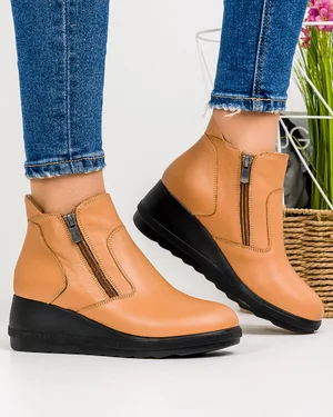 Ghete Imblanite Piele Naturala Camel AK417