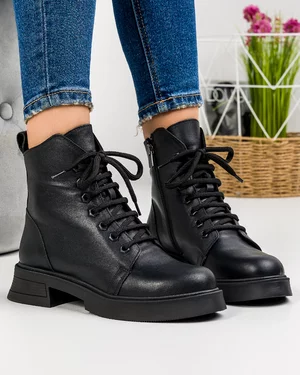 Ghete Imblanite Piele Naturala Negre AK108