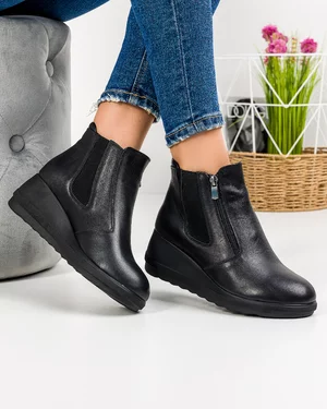 Ghete Imblanite Piele Naturala Negre AK420