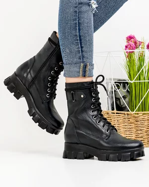 Ghete Imblanite Piele Naturala Negre PCI621