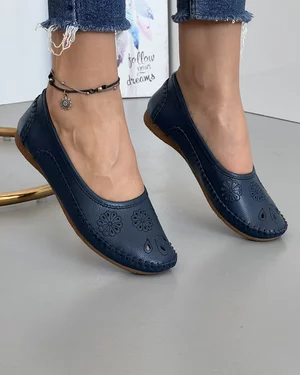 Mocasini Piele Naturala Bleumarin Cu Perforatii Florale XH01