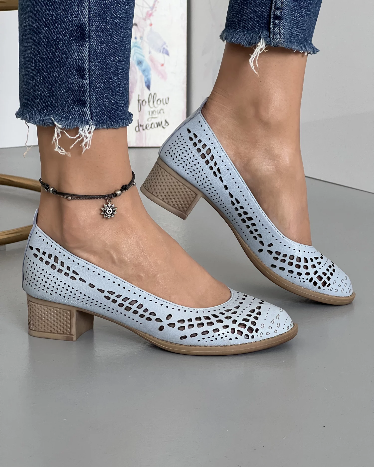 pantofi-albastri-de-dama-perforati-piele-naturala-ak4000-23847-2.webp