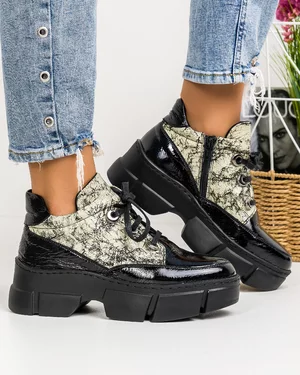 Pantofi Casual Captusiti Piele Naturala Lucioasa Negri IC206