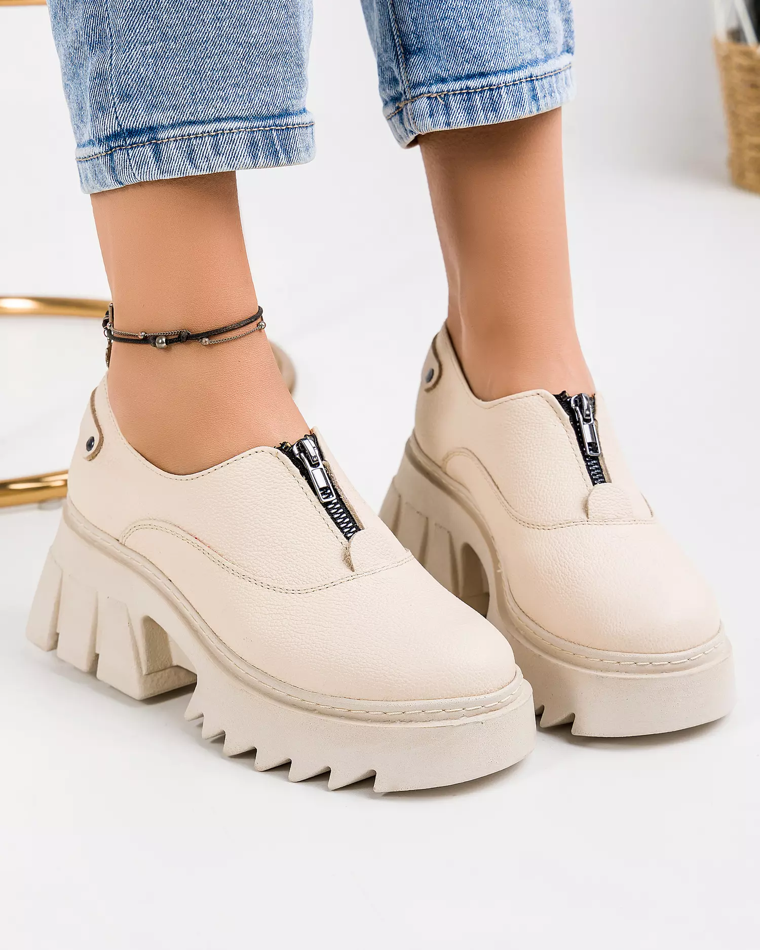 pantofi-casual-dama-piele-naturala-bej-pc837-43320-2.webp