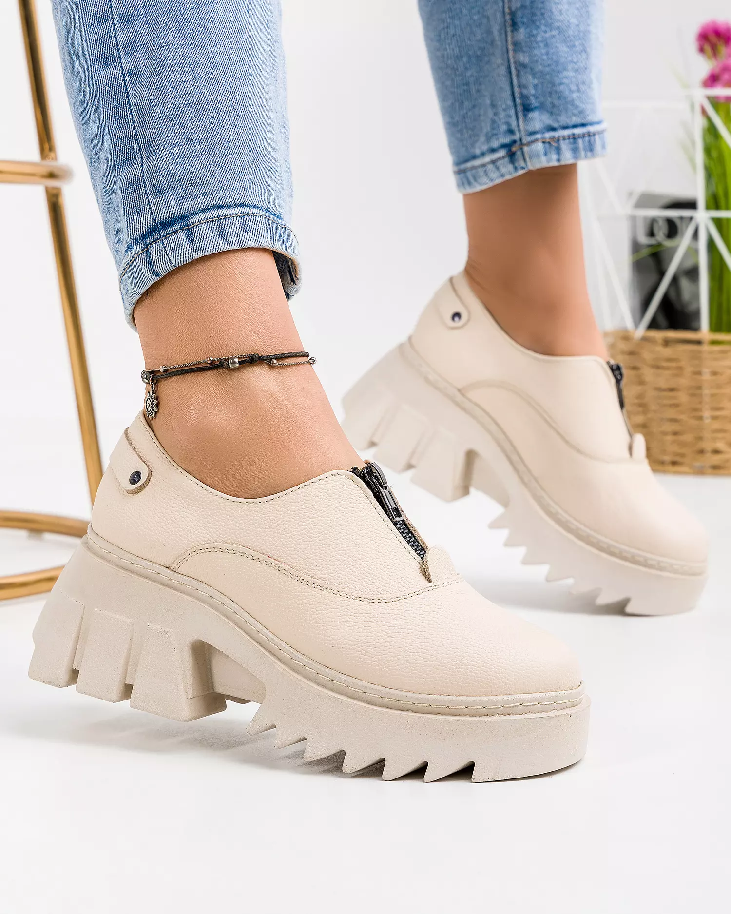 pantofi-casual-dama-piele-naturala-bej-pc837-43326-2.webp