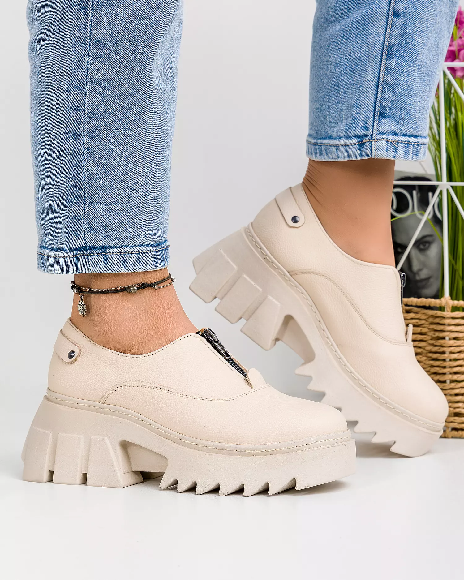 pantofi-casual-dama-piele-naturala-bej-pc837-43329-2.webp