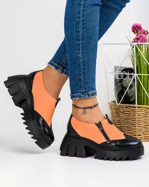 Pantofi casual dama piele naturala corai si negru cu talpa groasa si inchidere cu fermoar PC838
