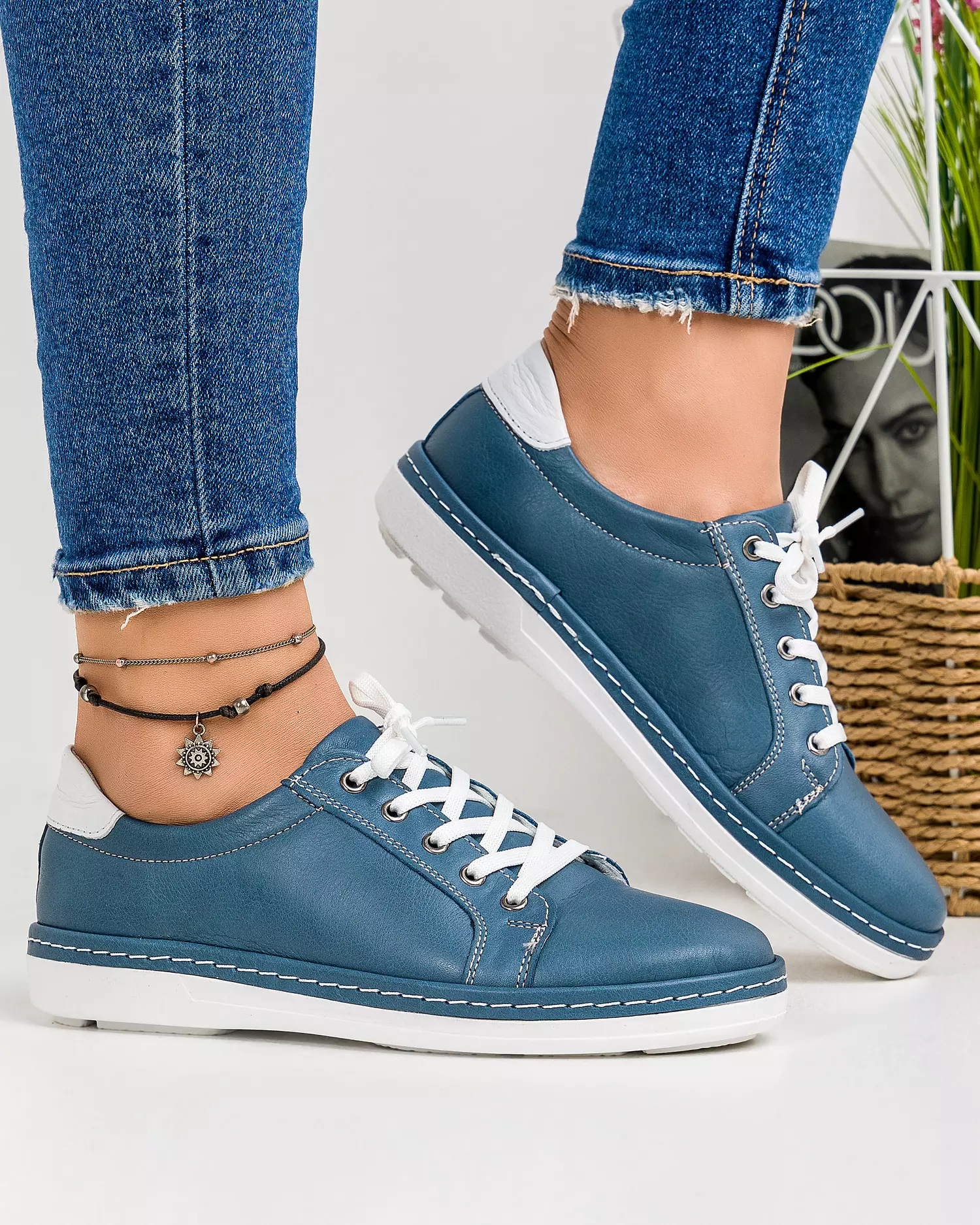 pantofi-casual-din-piele-naturala-albastri-cu-inchidere-siret-si-talpa-joasa-flexibila-akd002-45342-2.webp