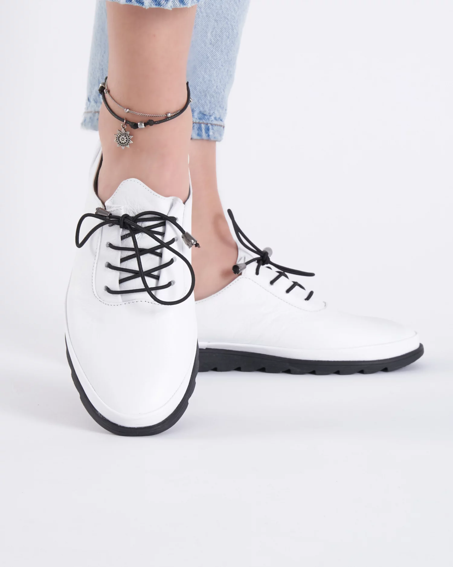 pantofi-casual-din-piele-naturala-albi-akr-04white-11442-2.webp