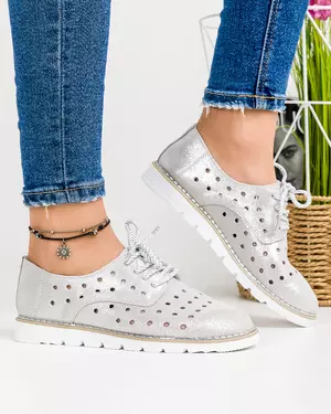 Pantofi Casual Piele Intoarsa Cu Sclipici Argintii Perforati XD-3073