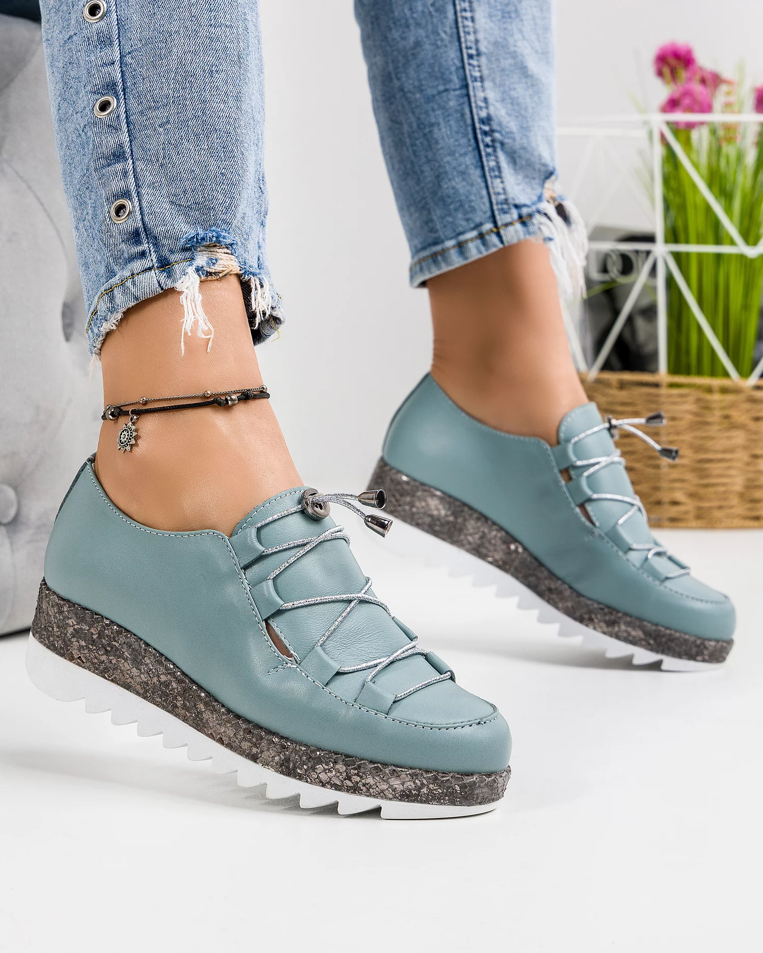 pantofi-casual-piele-naturala-albastru-pudra-in510-42009-2.webp
